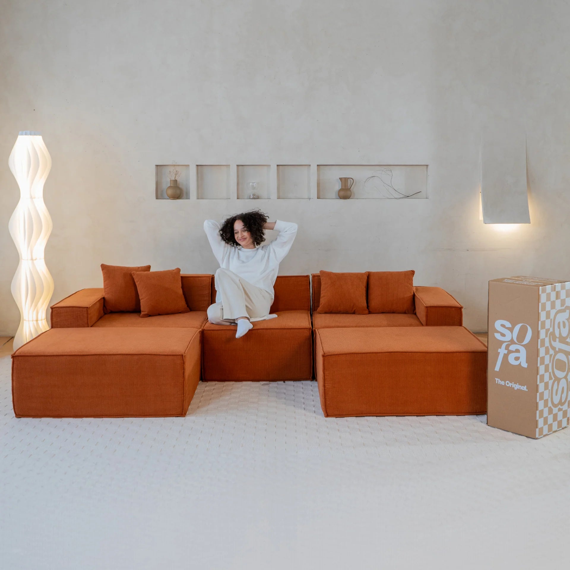 <tc>Sofa na Caixa</tc> <tc>Pelion</tc> 3 assentos + 2 chaises in boucle - laranja